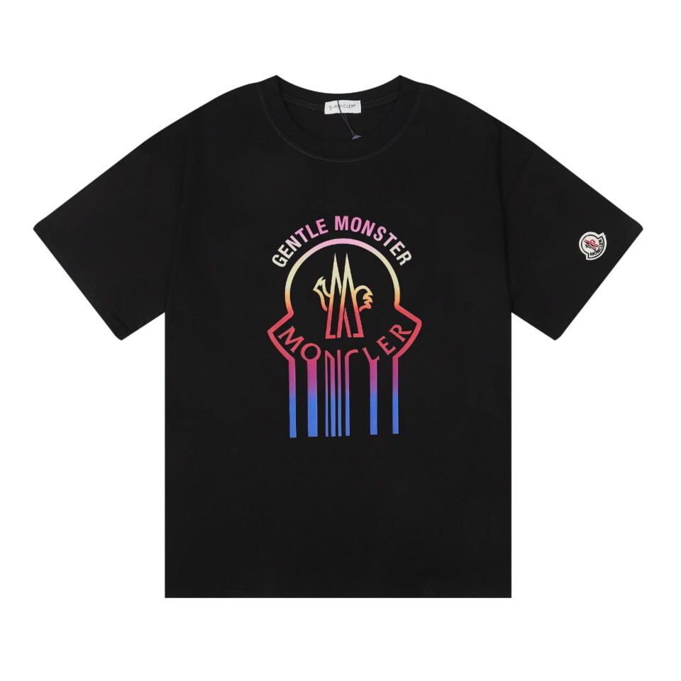 CAMISETA M0NCLER
