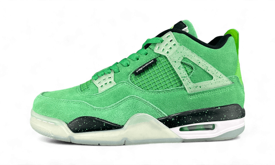 AJ4 Retro Wahlburgers