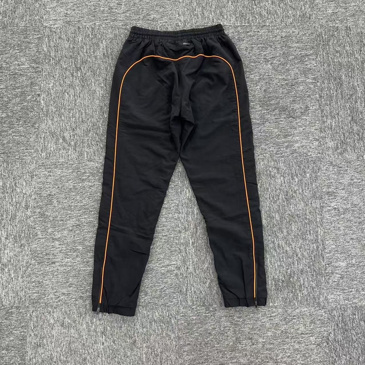 711ce497