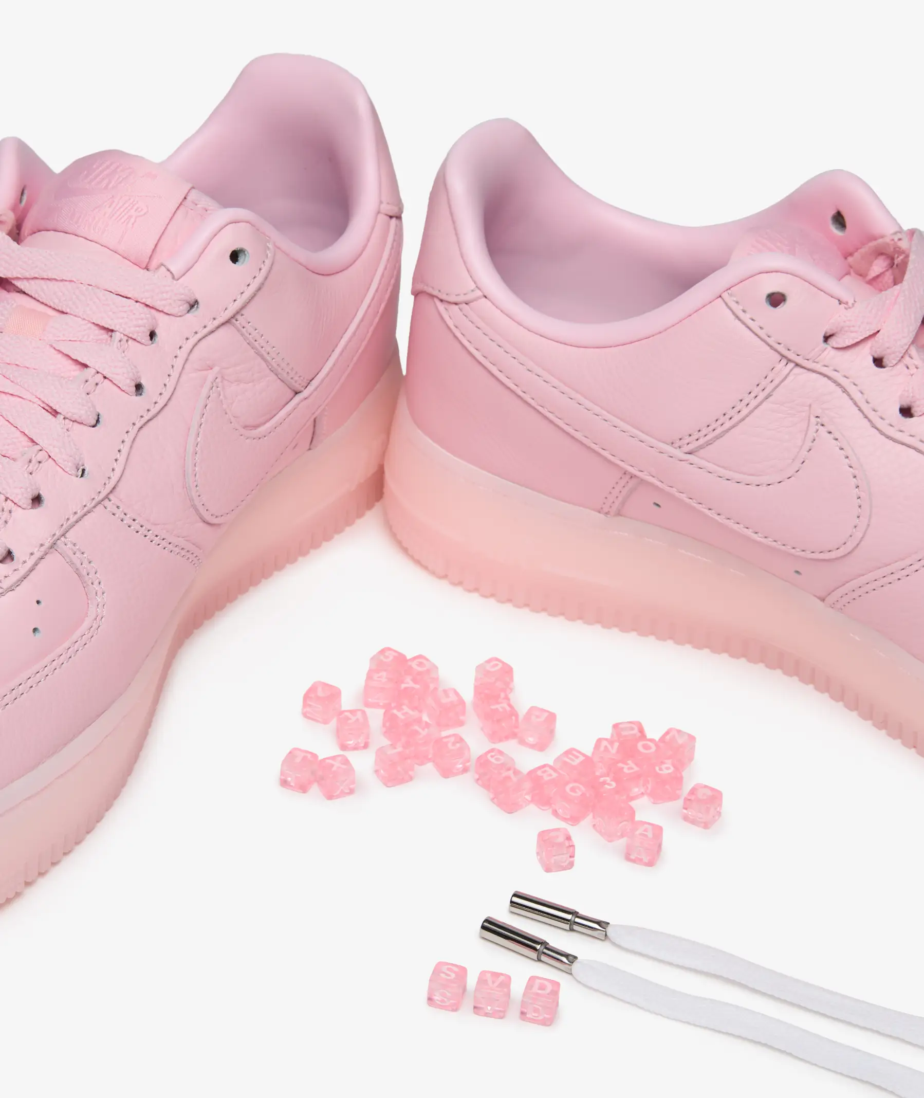 CZ8065-600_sivasdescalzo-Nike-AIR_FORCE_1_LOW_SP-1738582545-3