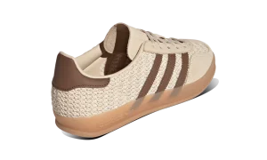 samba-crochet-beige-brown-02